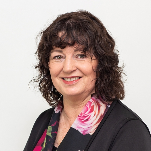 Headshot Councillor Tania Wright Oct 2019 1