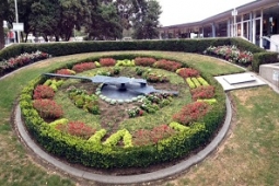 floral clock march 2014